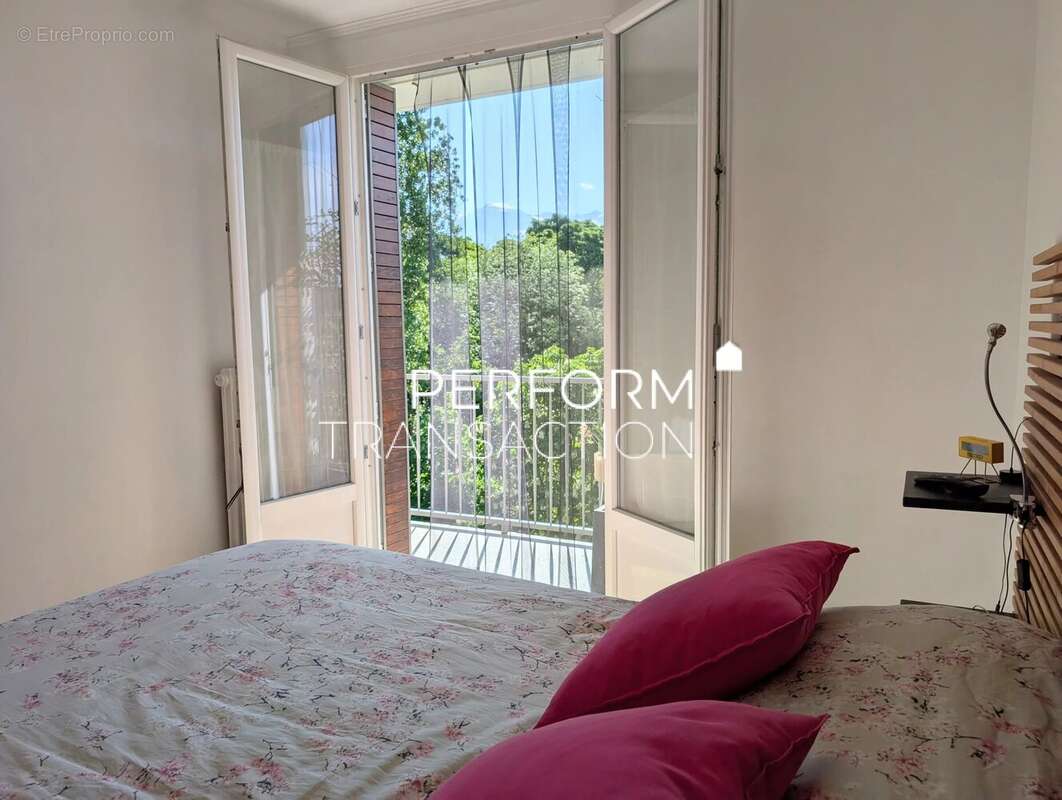 Appartement à MEYLAN