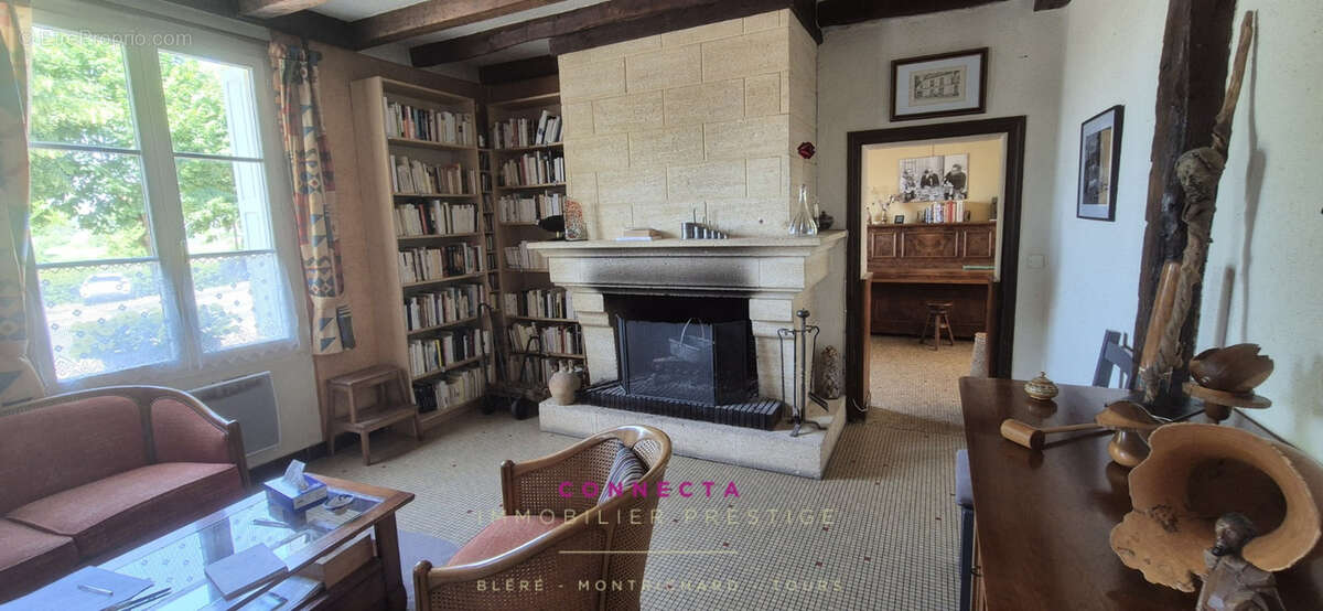 Maison à AZAY-SUR-CHER