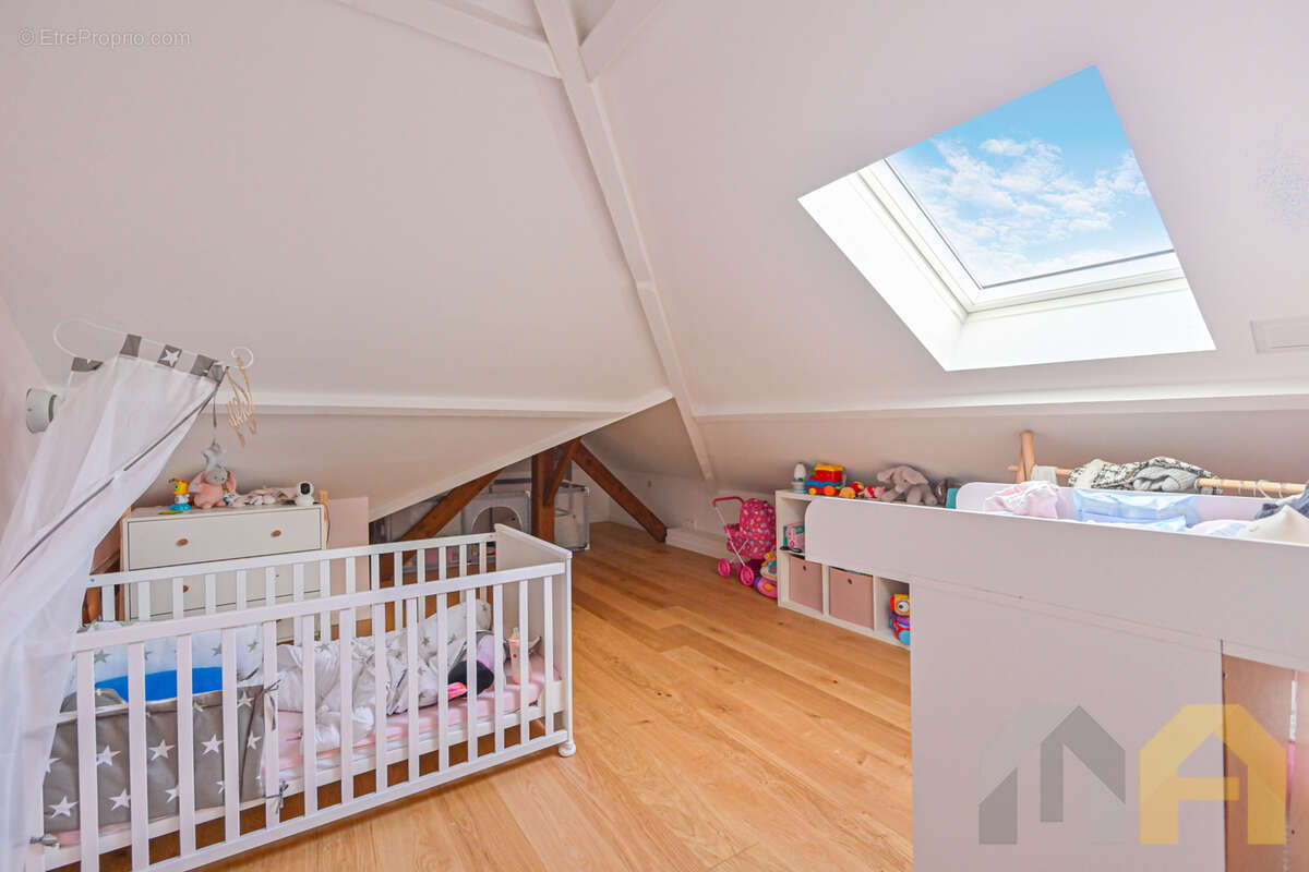 Maison à NOGENT-SUR-MARNE