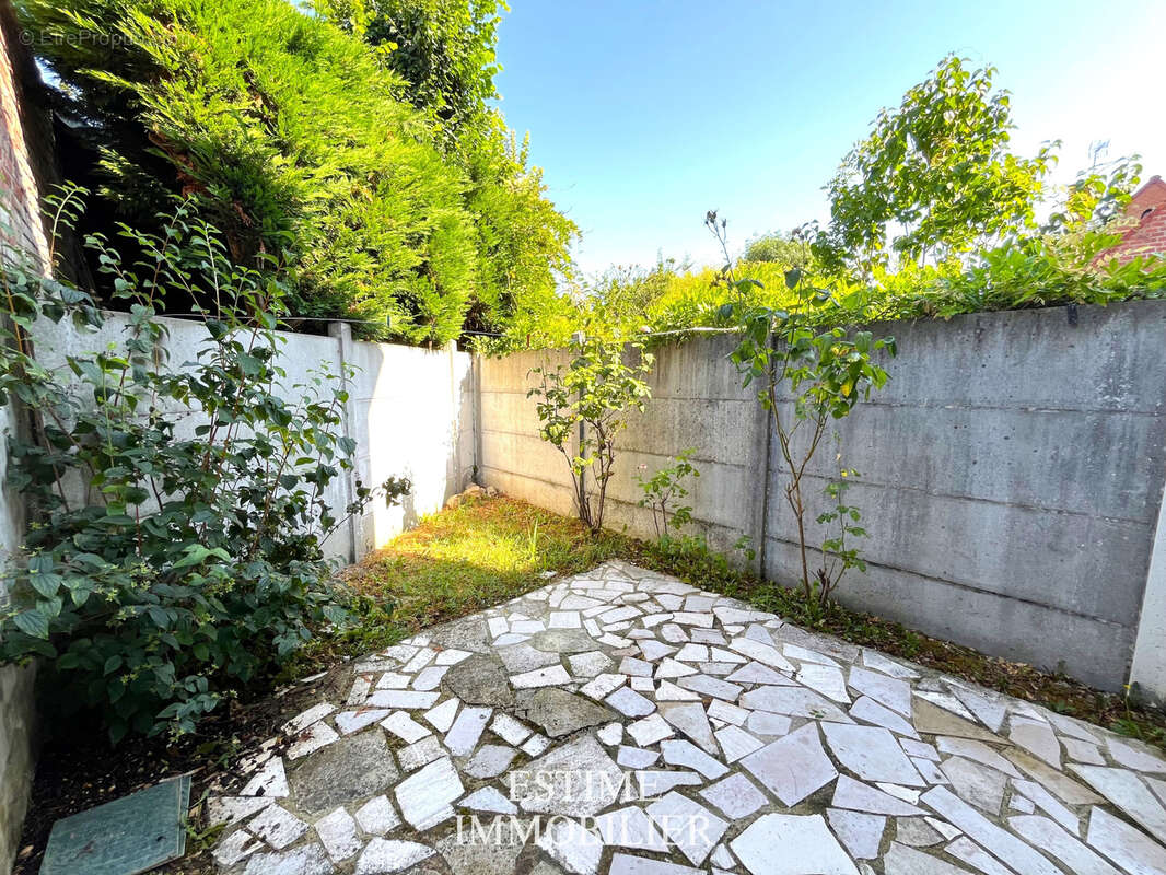 Marcq-en-baroeul rouges-barres appartement t2 avec terrasse - photo 3