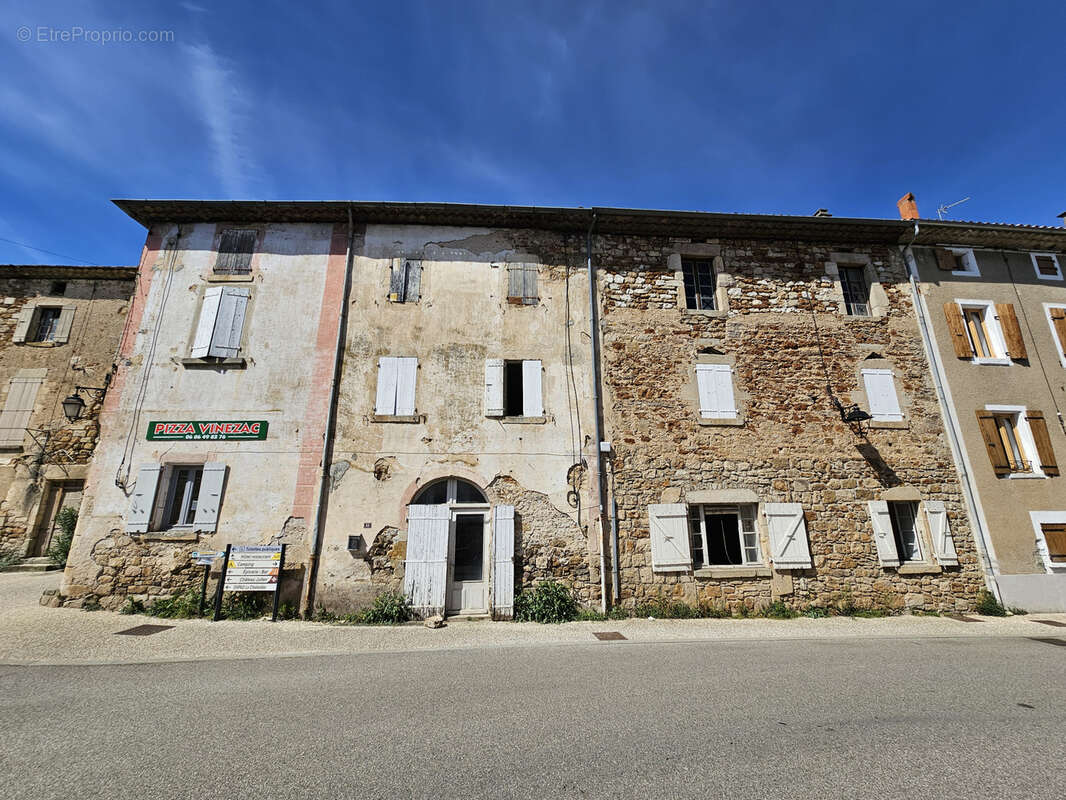 Appartement à VINEZAC