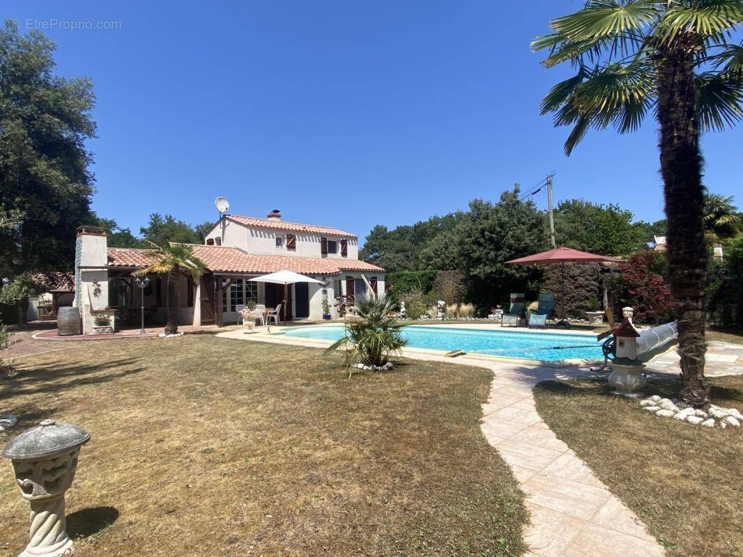 Maison à JARD-SUR-MER