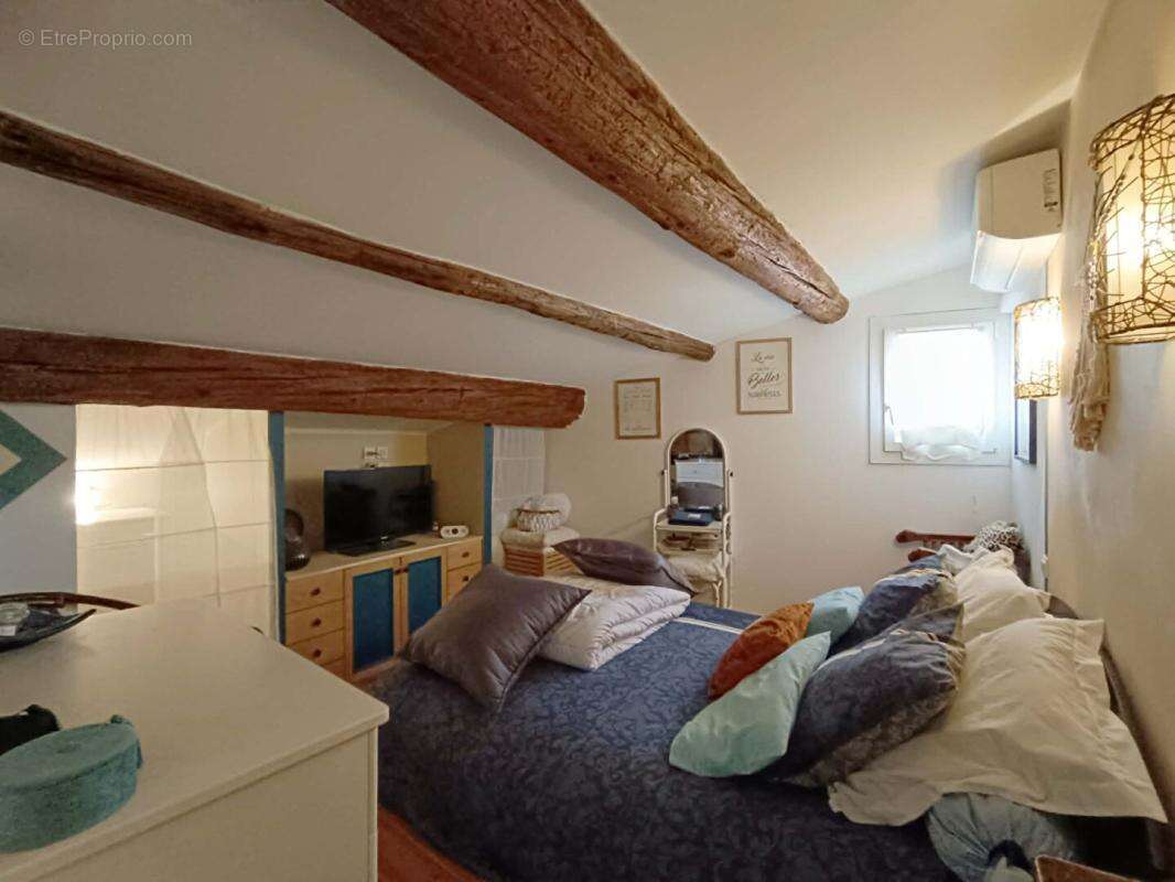 Appartement Duplex Istres 4 pièce(s) Spacieux - photo 11