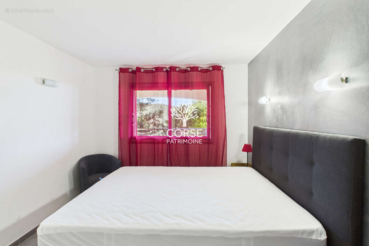 Maison à PORTO-VECCHIO