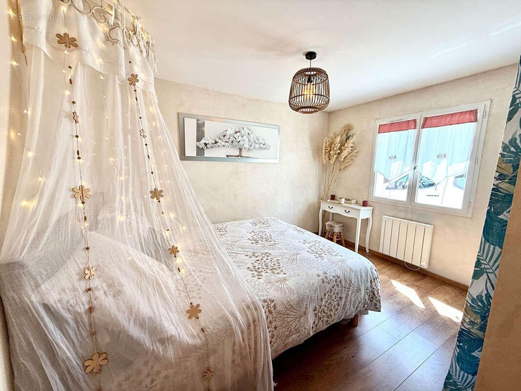 Maison à SAINT-DIDIER-SUR-CHALARONNE