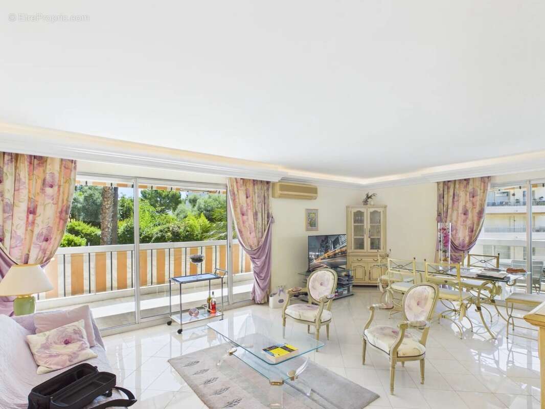 Mas de tanit – superbe 4 pièces avec vue mer et terrasse d'angle de 55 m² - photo 4