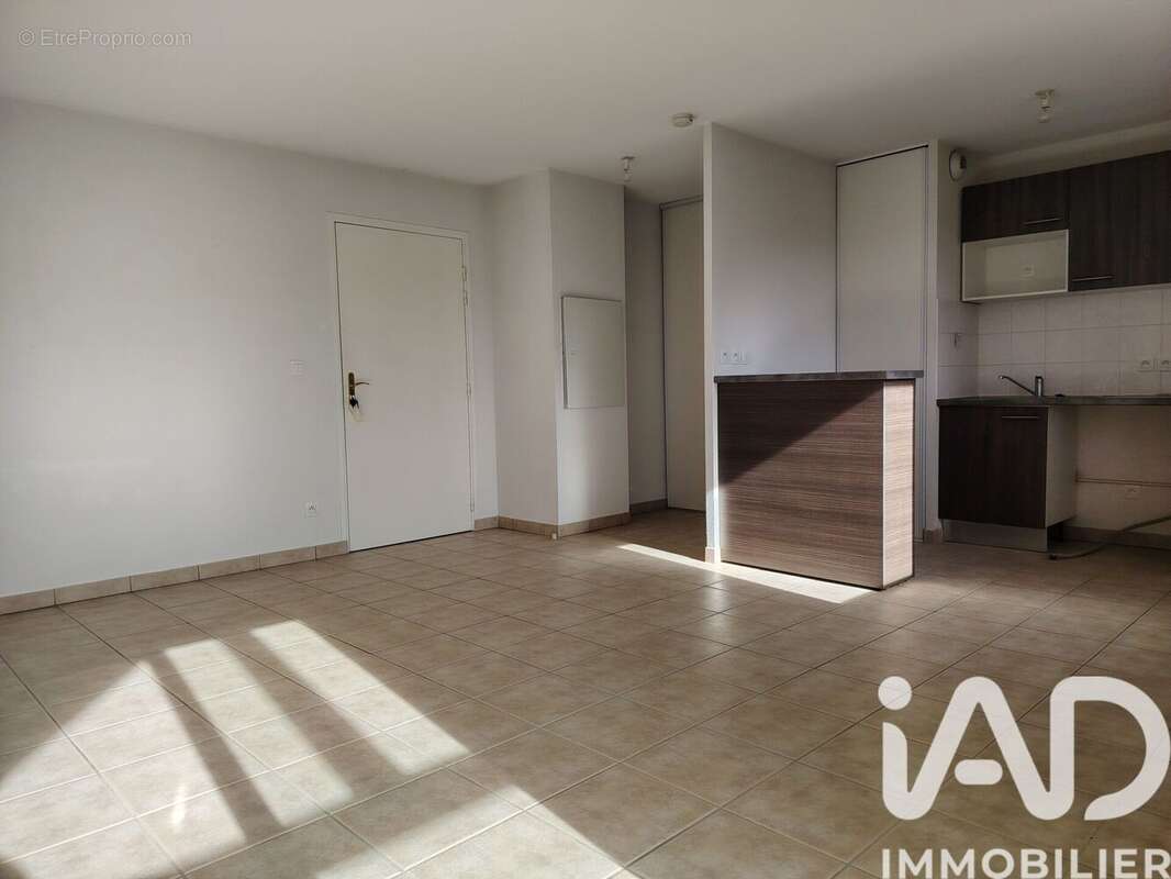 Appartement 47 m² à La Riviere-Saint-Sauveur  - photo 6