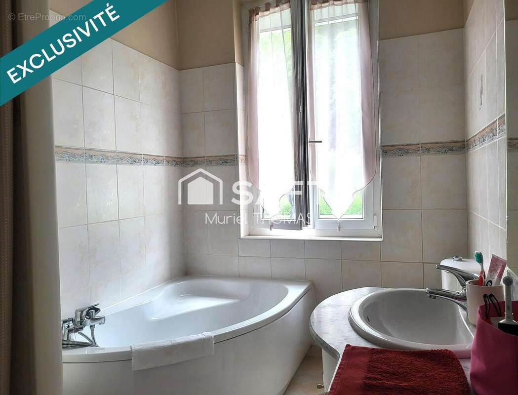 Photo 8 - Maison à SAINT-CHEF