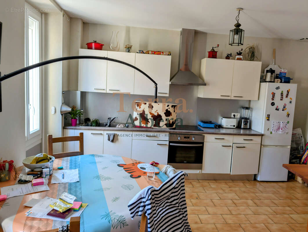 Laroque-des-Albères — Immeuble de rapport, opportunité rare en centre village - photo 9