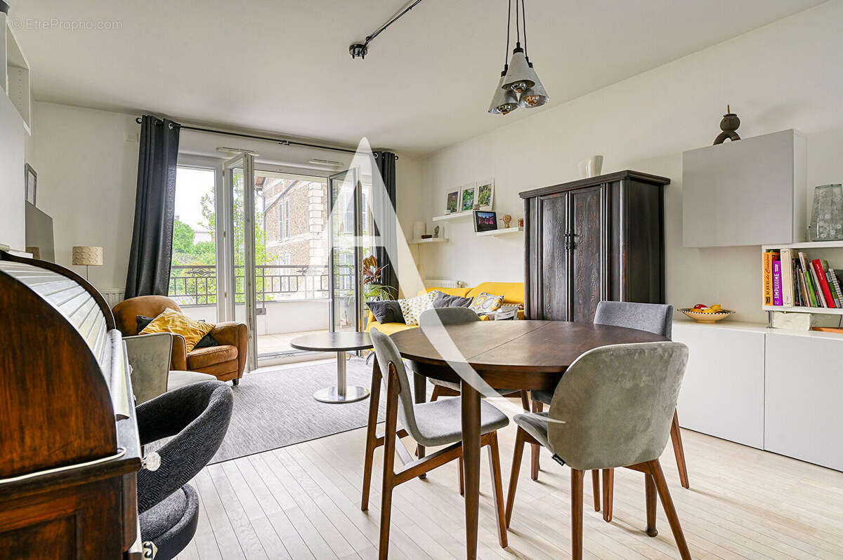 Appartement à SAINT-CYR-L'ECOLE