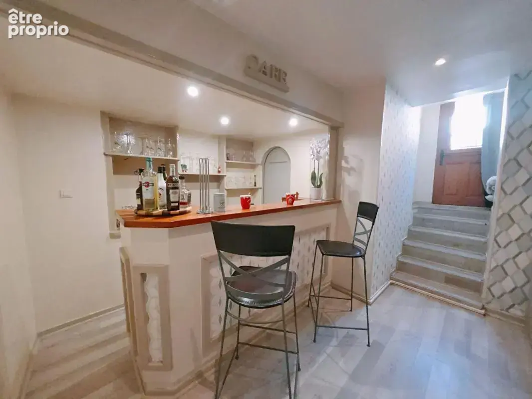 Maison de ville 5 pièces, 132.8m² avec terrasse, dépendance & espace Spa et Balnéo - photo 3