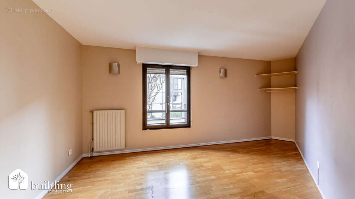 Appartement à LEVALLOIS-PERRET