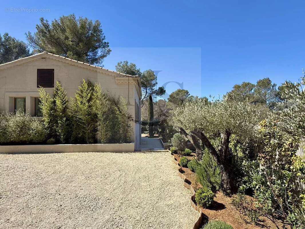 Maison à AIX-EN-PROVENCE