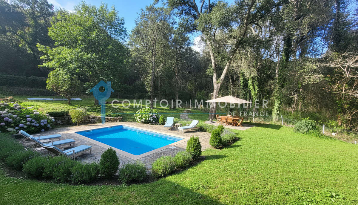 Villa P3 avec dépendance P2 au CAP CORSE sur un terrain de 1500 m2 - photo 17