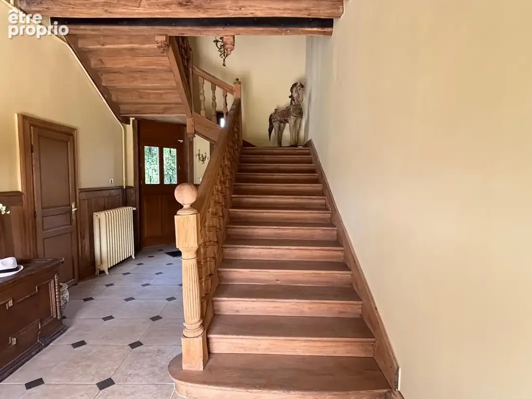 Exceptionnel château XIXème rénové sur 24ha avec piscine - photo 8