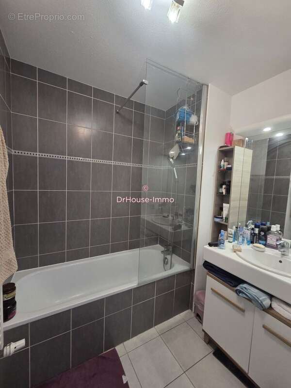 Appartement 52 m² à Chateauneuf-Les-Martigues  - photo 7