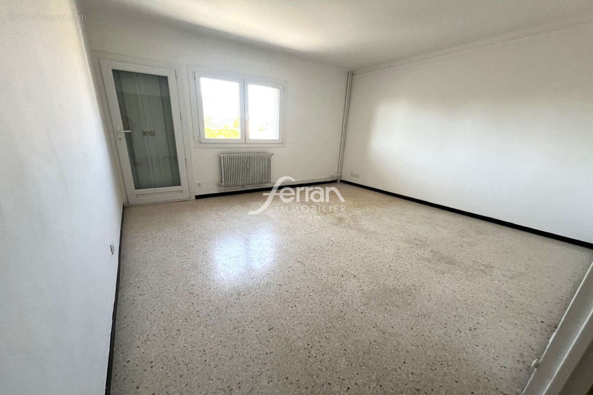 Appartement 62 m² à Draguignan  - photo 2