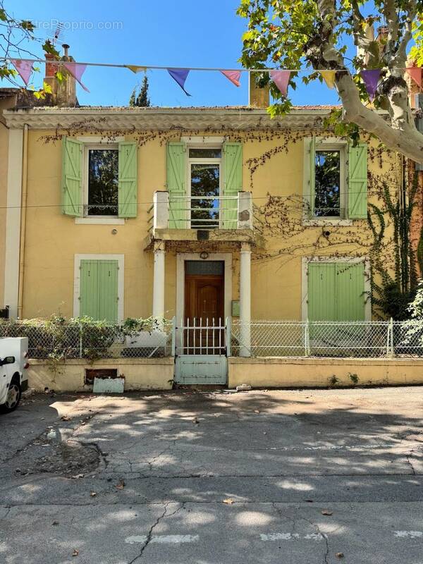 Maison à PUGET-SUR-ARGENS