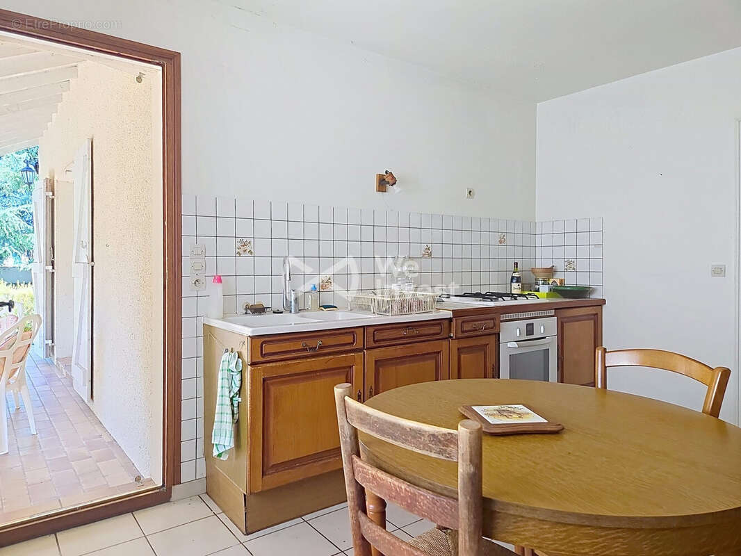 Maison 146 m² à Beuste  - photo 6