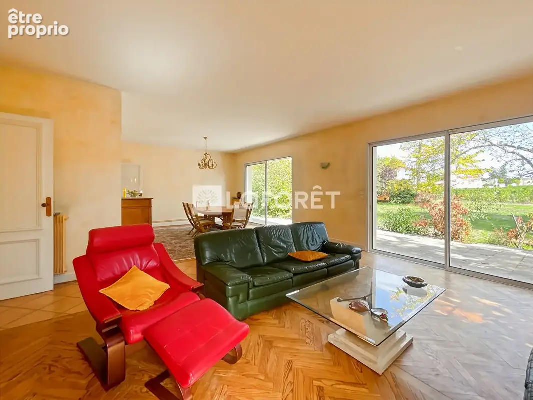 Maison de charme en pierre de 232 m²  à LIBOURNE - photo 5