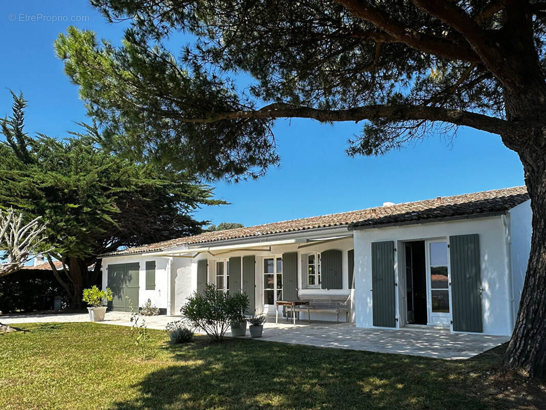 Maison à SAINT-CLEMENT-DES-BALEINES