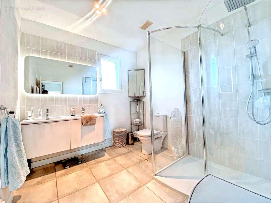 Maison à MONFLANQUIN