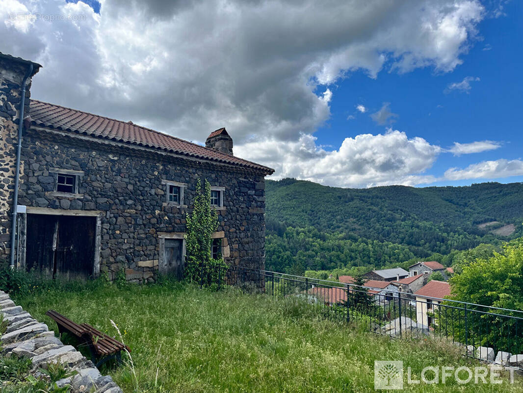 Maison à PEBRAC