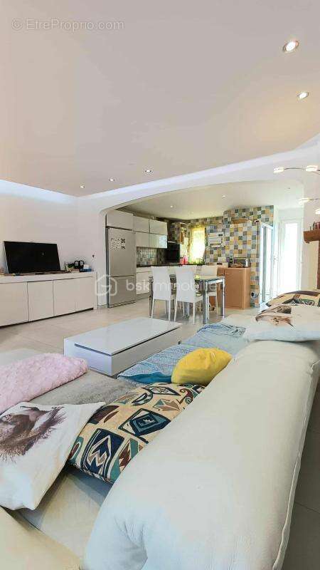 Maison à SAINT-GELY-DU-FESC