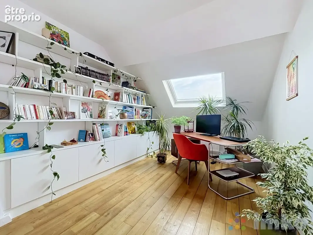 Appartement 3 pièces 85 m² à vendre à Lille (59000) - photo 3