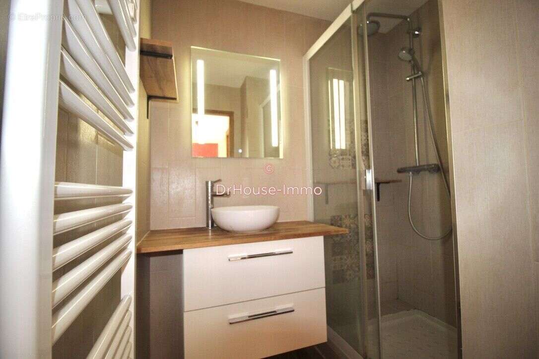 Appartement 50 m² à Cavalaire-Sur-Mer  - photo 9