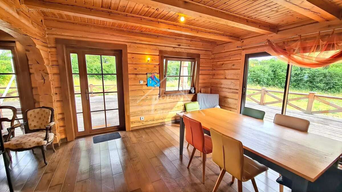 Maison en bois de 220 m² avec grand jardin à 11 min de Moulins, MARIGNY 03 - photo 5