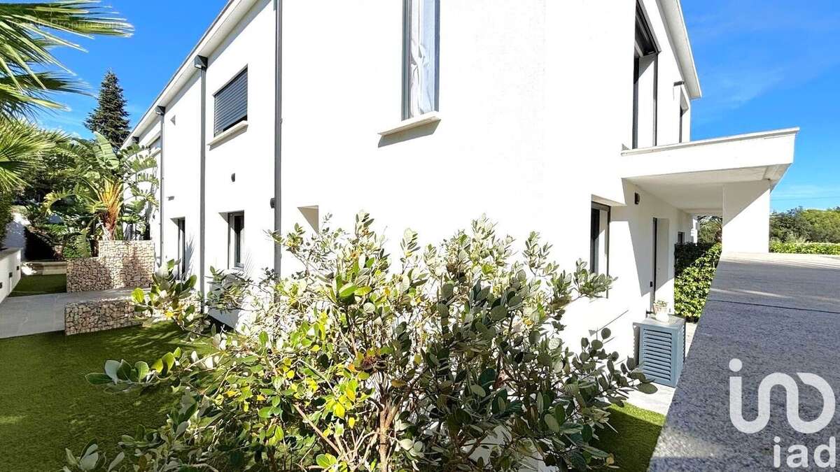 Photo 8 - Maison à FREJUS