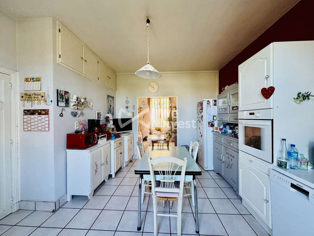 Maison 113 m² à Riom  - photo 7