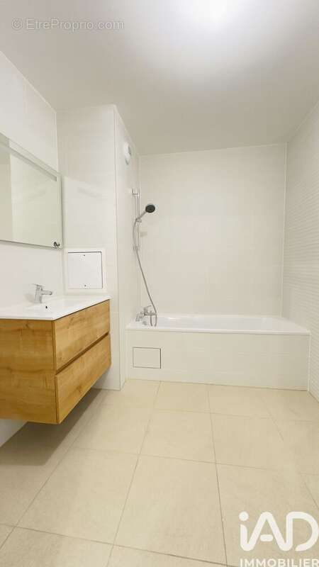 Photo 9 - Appartement à LE PLESSIS-ROBINSON