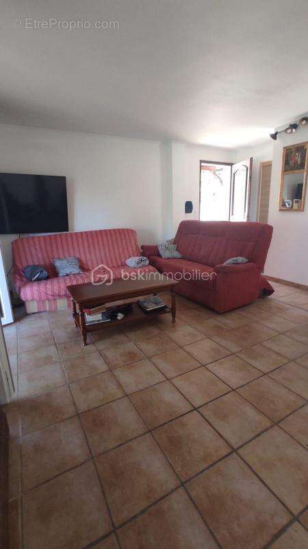 Sanary - maison - double sejour - 3 chambres - photo 6