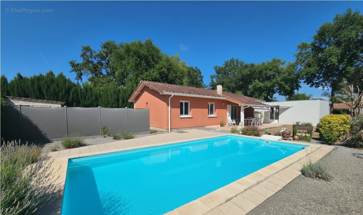 Maison à VIELLE-SAINT-GIRONS