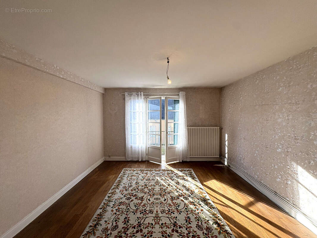 Appartement à NOUZONVILLE