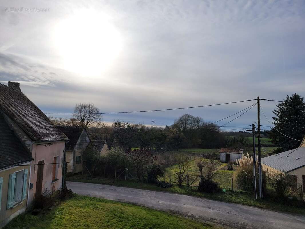 Maison à MAUVES-SUR-HUISNE