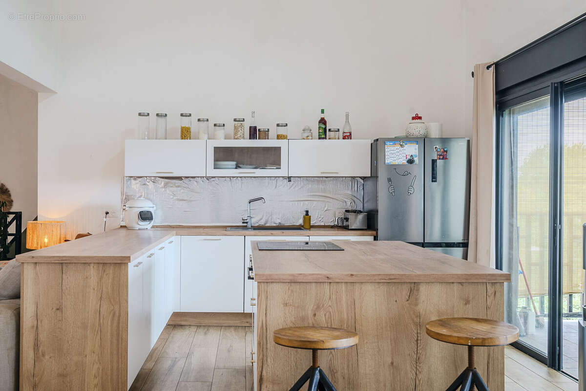 Maison 125 m² à Saint-Paul  - photo 3
