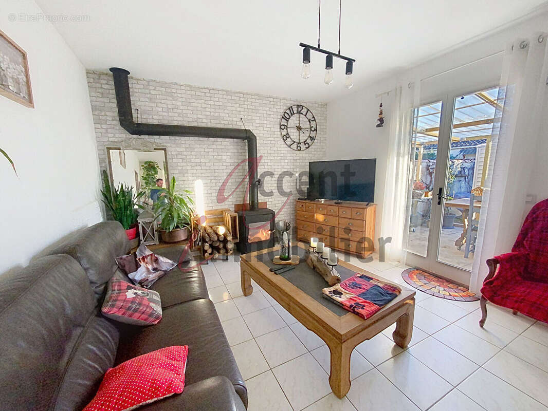 Maison à CHEVAL-BLANC