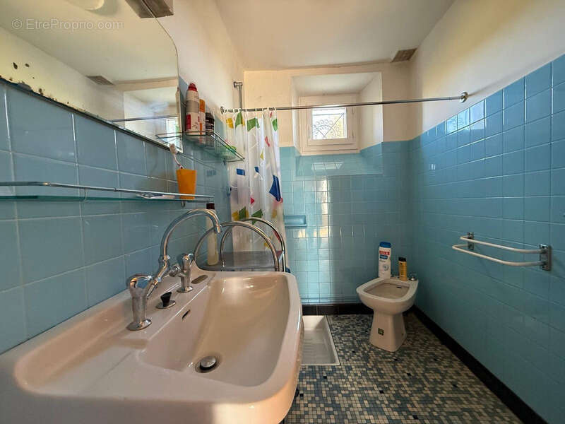 Dpt Hautes Pyrénées (65), à vendre SADOURNIN corps de ferme avec maison T6 de 125m² + grandes dépendances attenantes sur 8280 m² - photo 34