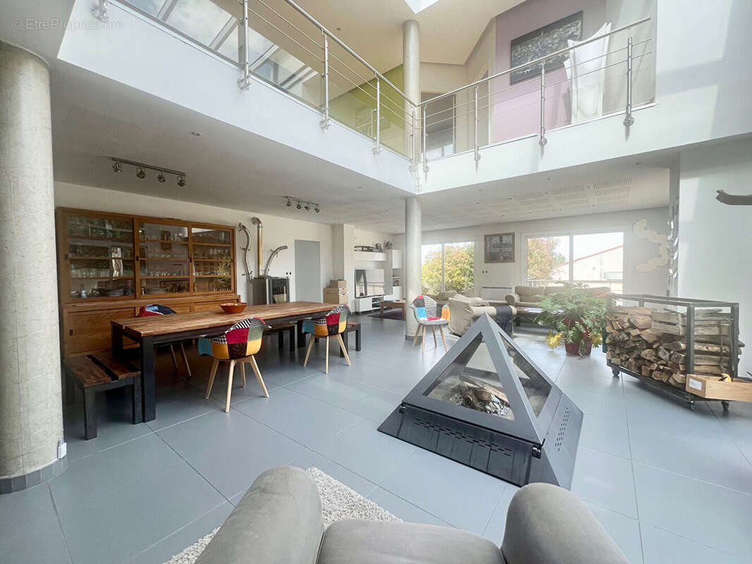 Maison à QUINCY-SOUS-SENART