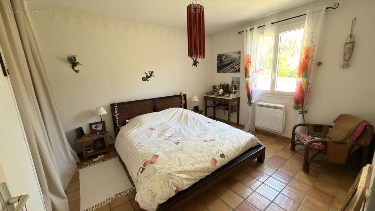 Maison à VENELLES
