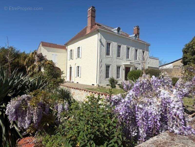 Maison à MARCIAC