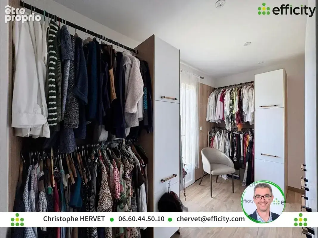 Maison 230 m² à Champniers  - photo 10