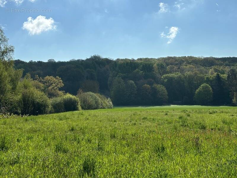 Terrain à LA FERTE-SOUS-JOUARRE