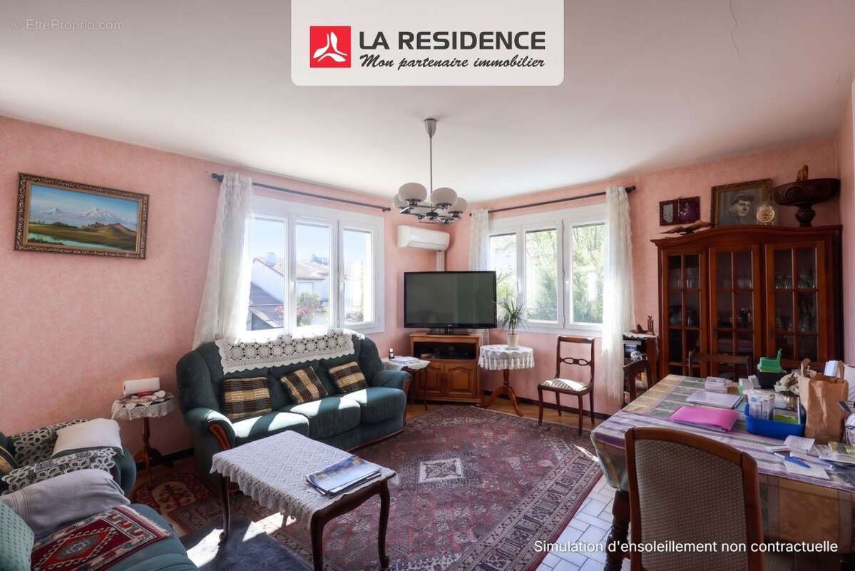 Maison 160 m² à Bourg-Les-Valence  - photo 4