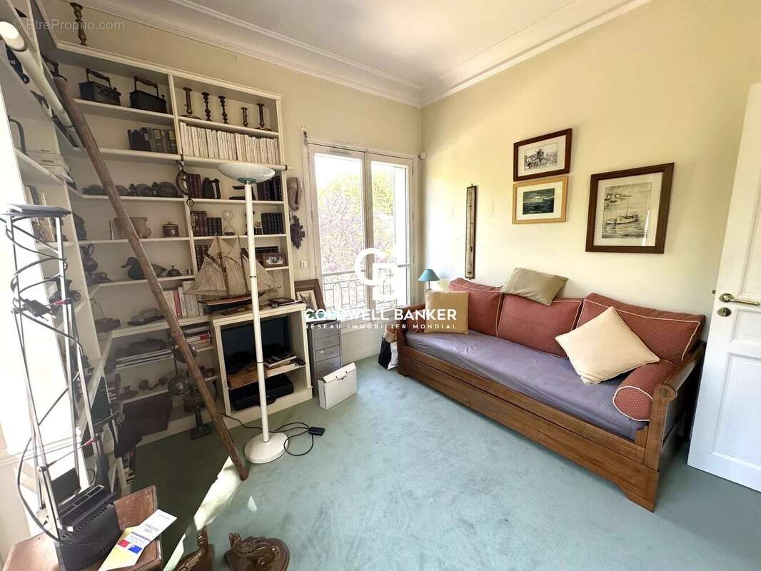 Maison à LE VESINET