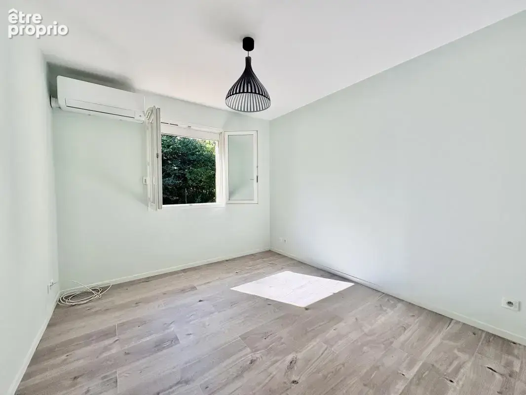 Maison 4 pièces 91 m² à vendre à Villefontaine (38090) - photo 8