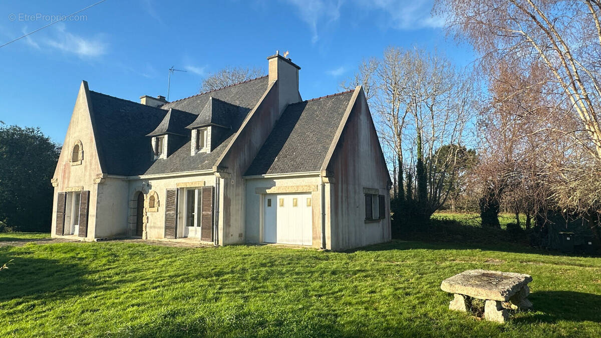Maison à PLEUVEN